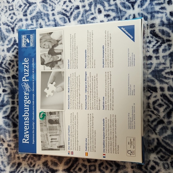 Ravensburger 1000 PC Barbie Around The World puzzle - Picture 2 of 4